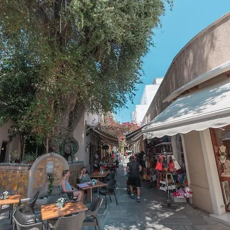 Old Town Comfort By Irini Апартаменти *