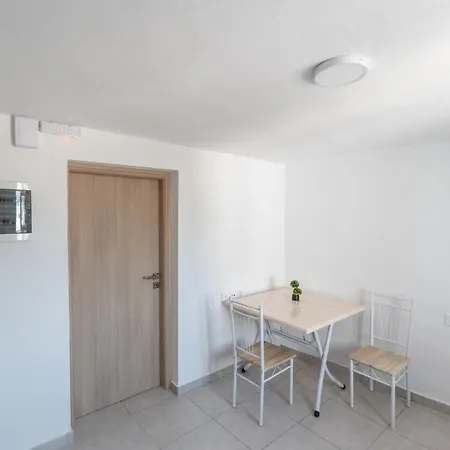 Апартаменти Old Town Comfort By Irini *